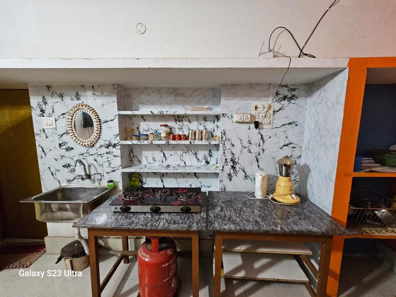 Sudha Kutir Puri Appartement Buitenkant foto